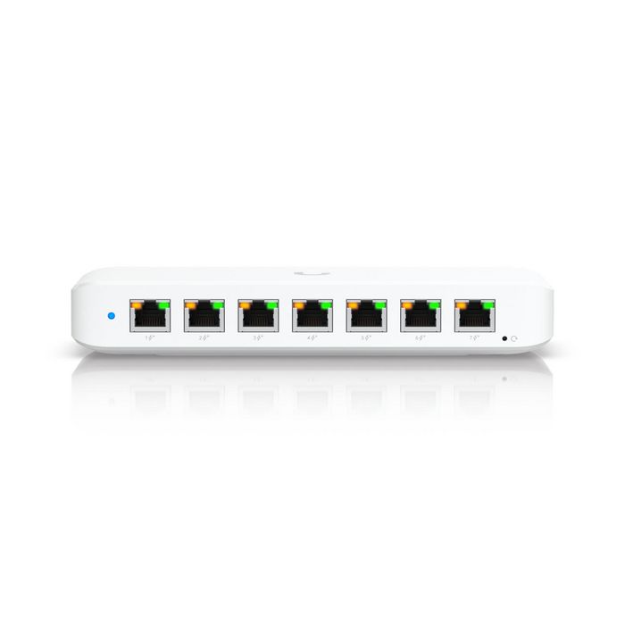 Ubiquiti Switch PoE de 8 Puertos GbE Capacidad de Switching 16 Gbps Potencia 210W Montaje Versátil