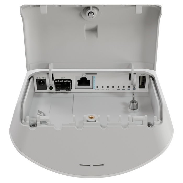 MikroTik mANTBox ax 15s (L22UGS-5HAXD2HAXD-15S) Antena Dual-Band WiFi 6, 15 dBi, Gigabit Ethernet, PoE, RouterOS, para Montaje en Mástil/Pared