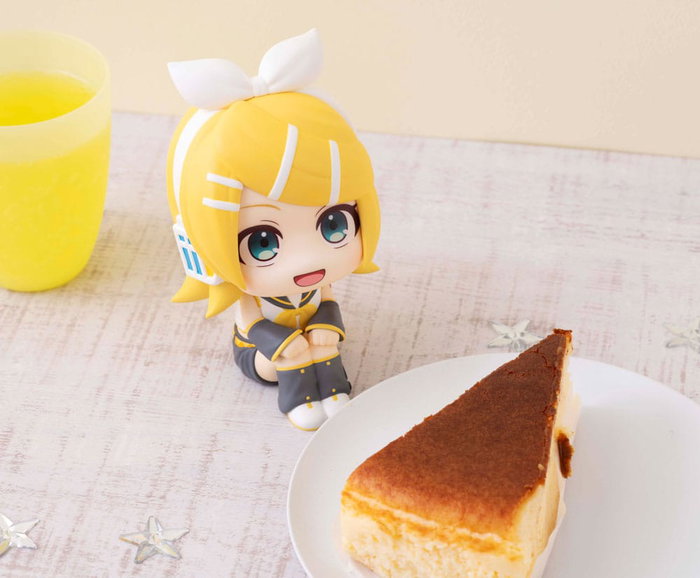Megahouse Estatua PVC Look Up Kagamine Rin 11 cm