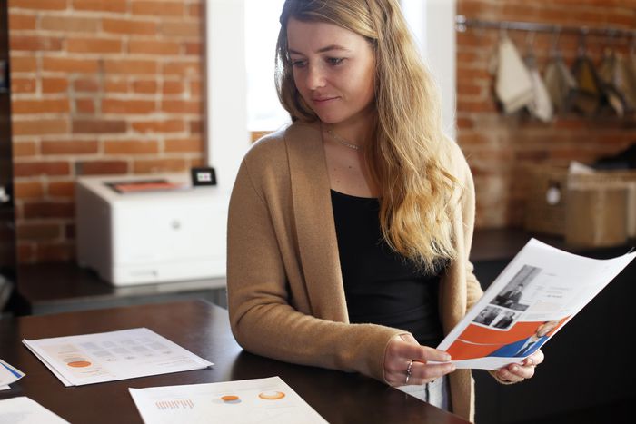 HP Color LaserJet Pro M454dw Impresora Laser Color