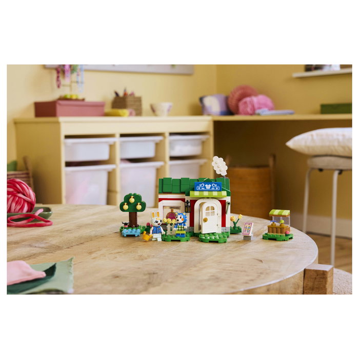 LEGO Animal Crossing 77056 La Tienda de Ropa de las Hermanas Manitas - Juego de Construcción de 322 Piezas para Niños y Niñas de 6 a 99 Años