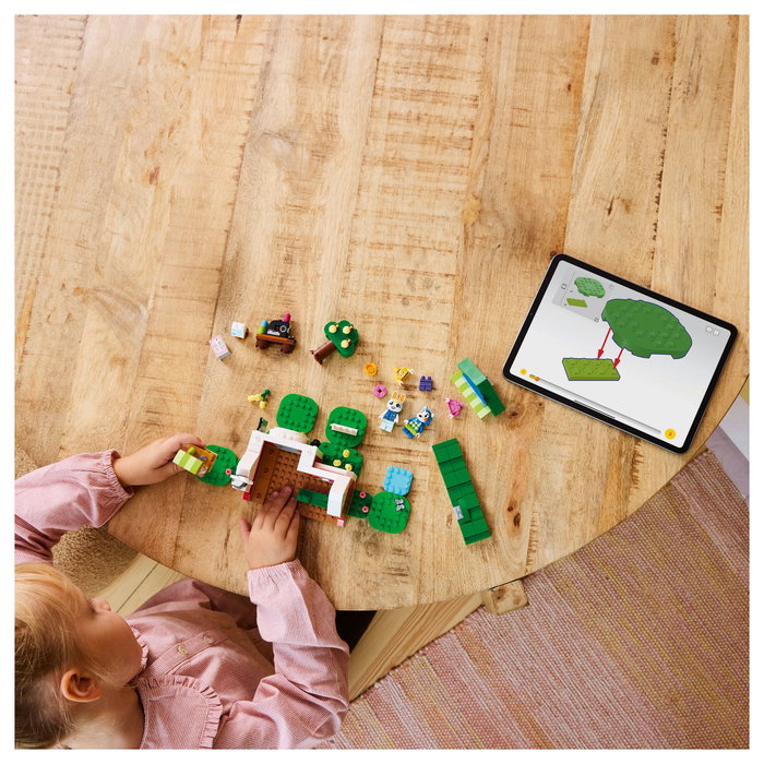 LEGO Animal Crossing 77056 La Tienda de Ropa de las Hermanas Manitas - Juego de Construcción de 322 Piezas para Niños y Niñas de 6 a 99 Años