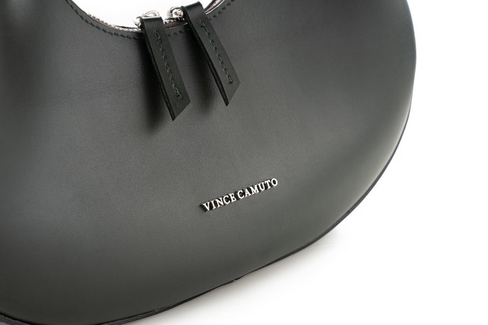 Vince Camuto Bolso Riviera - Verde Oscuro en Piel de Polivinilo con Correa Larga