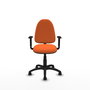 Silla de oficina Aýna con mecanismo Contacto permanente básico tapizada con Tela color Naranja. Equipada con Base poliamida negra, Brazos 1D y Ruedas de nailon 50 mm