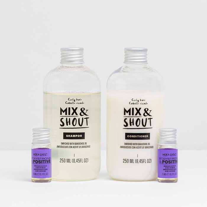 Mix & Shout RUTINA RIZADO PROTECTOR LOTE Set de Peluquería 4 Piezas Champú y Acondicionador Vegano con Bakuchiol para Cabello Rizado Fragancia Anís y Canela Mix & Shout RUTINA RIZADO PROTECTOR LOTE Set de Peluquería 4 Piezas Champú y Acondicionador Vegano con Bakuchiol para Cabello Rizado Fragancia Anís y Canela
