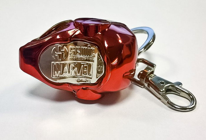 Marvel Comics Llavero metálico Iron Man Helmet Marvel Comics Llavero metálico Iron Man Helmet