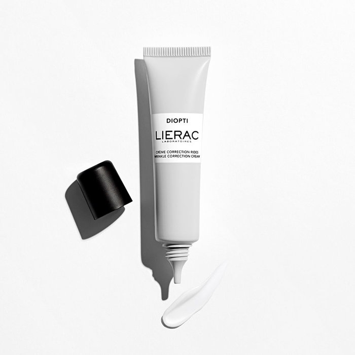 Lierac DIOPTI Crema Contorno de Ojos Corrección de Arrugas con Ácido Hialurónico y Hexapéptido, 15 ml