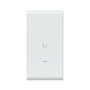Ubiquiti Wi-Fi 6 AP con 4 flujos espaciales, 2x GbE RJ45, PoE, IPX6, carcasa estabilizada UV