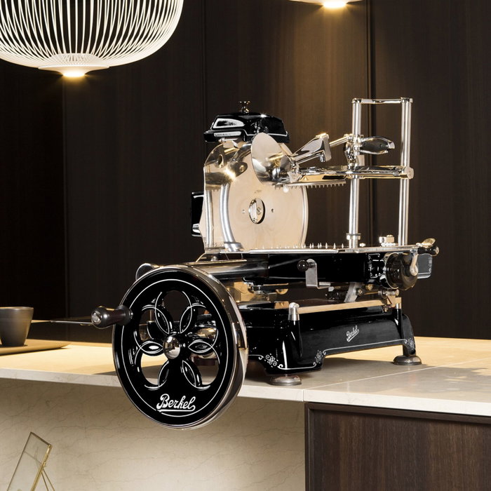 Berkel Volano Tribute Cortafiambres Manual Negro y Plata