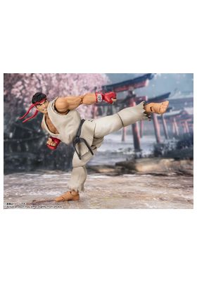 Ryu Outfit 2 Version Figura 15 cm Street Fighter Series S.H. Figuarts