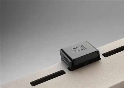 One For All WM7482 Soporte TV Stand Falcon 32'' a 70'' Color Roble y Gris