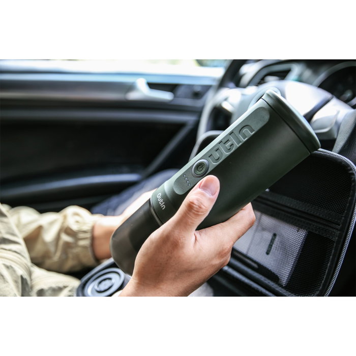 OutIn Nano Máquina de Espresso Verde con Estuche de Viaje OutIn Nano Máquina de Espresso Verde con Estuche de Viaje