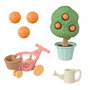 Sylvanian Families Familia Pájaro Cítrico 5860 - Set con 4 Figuras, Mamá y 3 Bebés, Árbol de Naranjas, Carro y Accesorios
