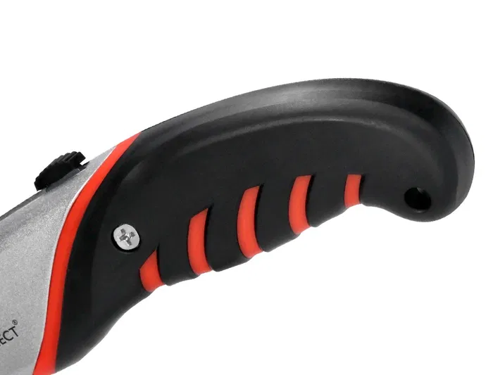 Q-connect XD-8300 Cúter Metálico de Aleación de Aluminio Ancho, Cuchilla 19 mm, Mango Caucho, Incluye 2 Cuchillas Repuesto, Blíster 1 Unidad Q-connect XD-8300 Cúter Metálico de Aleación de Aluminio Ancho, Cuchilla 19 mm, Mango Caucho, Incluye 2 Cuchillas Repuesto, Blíster 1 Unidad