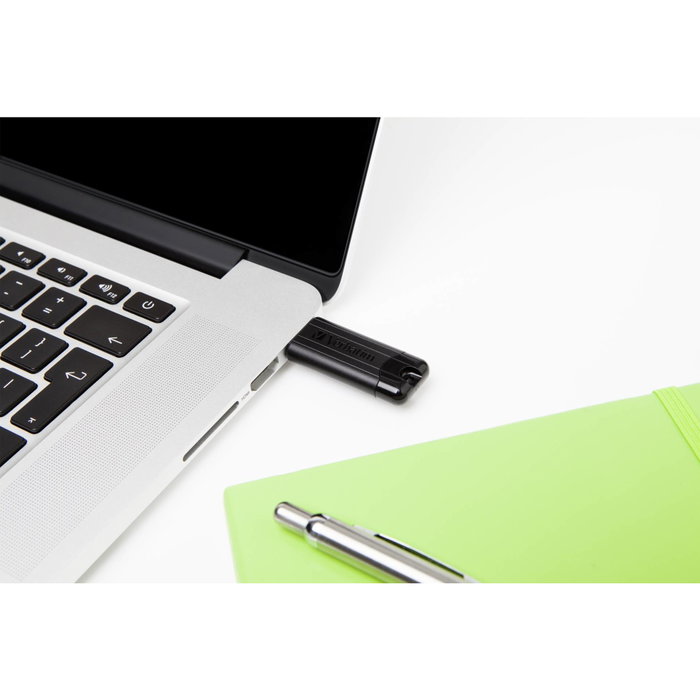 Verbatim PinStripe 16 GB USB 3.2 Negro