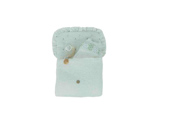 Muñecas Arias - Muñeca reborn Aina 40 cm con cuerpo de silicona, sexo niña, incluye cambiador y pañuelo babero, diseño español