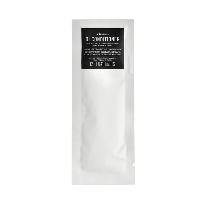 Davines OI Acondicionador de cabello Anti-frizz 12 ml (Reacondicionado)