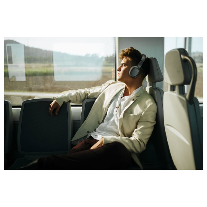 Cellularline Music & Sound BASIC Auriculares Diadema Bluetooth 5.0 con Micrófono, 14h Batería, Negro