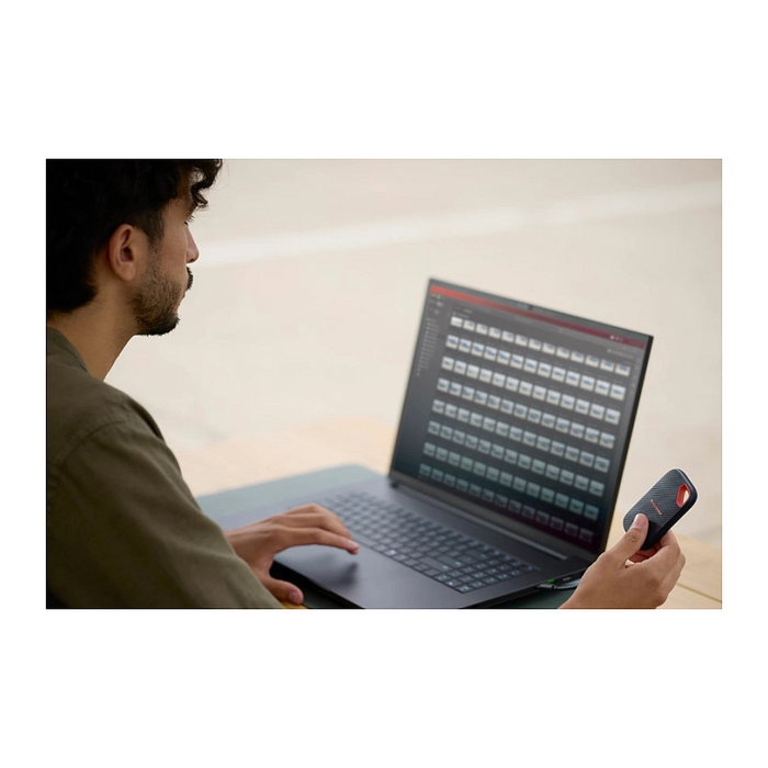 Sandisk Extreme Portable SSD V3 (1 TB) Rojo, Azul, USB 3.2 Gen 2x2 Tipo C, 2000 MB/s, Resistente IP65, Protección contra caídas, polvo y derrames, 5 años garantía