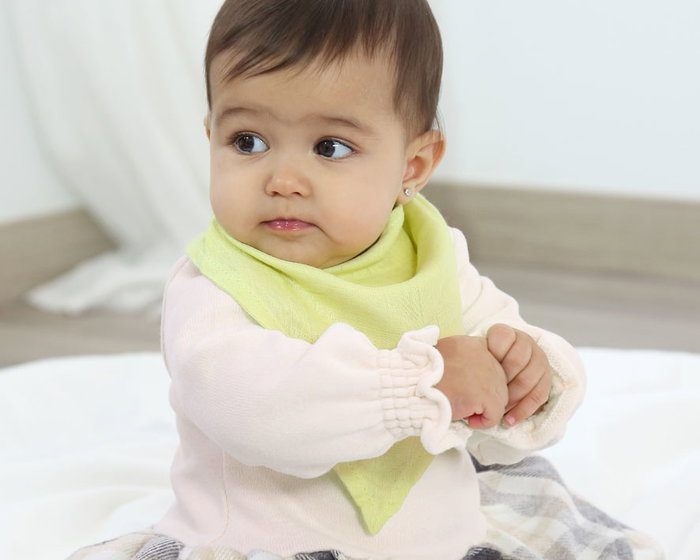 KioKids Set de 2 Bandanas para Bebé en Bambú y Algodón, Suave y Termorreguladora, Amarillo