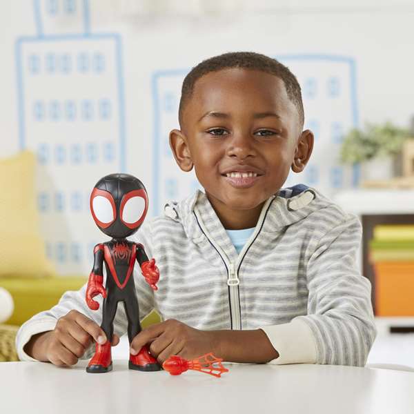 Hasbro Figura Spidey Superhéroes 22.5 cm - Modelos Surtidos
