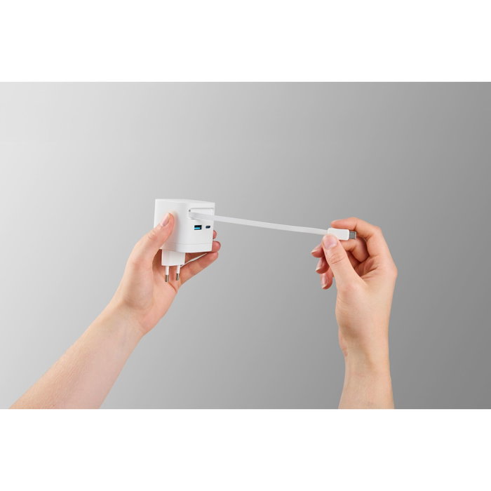 Intenso W65ACIC Cargador de Pared 65W GaN Blanco con Cable USB-C Retráctil Intenso W65ACIC Cargador de Pared 65W GaN Blanco con Cable USB-C Retráctil