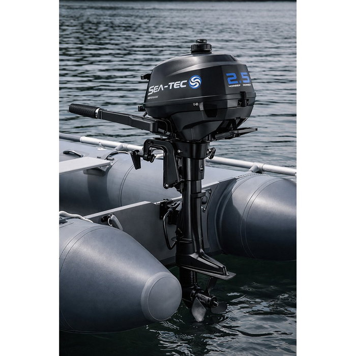 Garland Motor Fueraborda Seatec 25, 4 Tiempos, 72 cc, 2.5 HP (2.5 CV), 4500-5500 RPM, Motor Silencioso de Bajo Consumo para Embarcaciones Auxiliares Garland Motor Fueraborda Seatec 25, 4 Tiempos, 72 cc, 2.5 HP (2.5 CV), 4500-5500 RPM, Motor Silencioso de Bajo Consumo para Embarcaciones Auxiliares