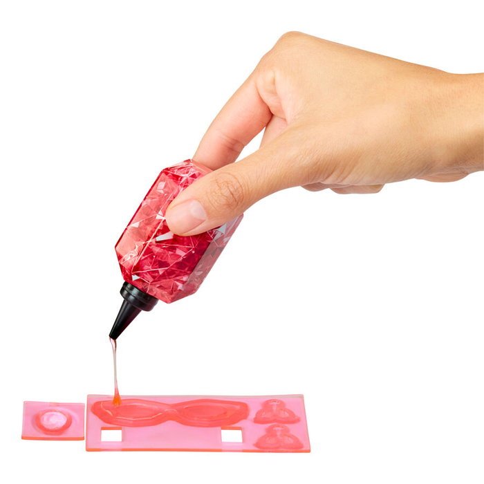 MGA Rainbow High Muñeca Iris Crystal Fashion con Accesorios de Cristal DIY para Niñas +8 Años