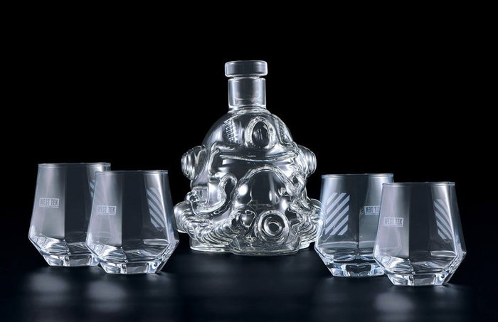 Fallout Licorera con 4 Vasos T-51