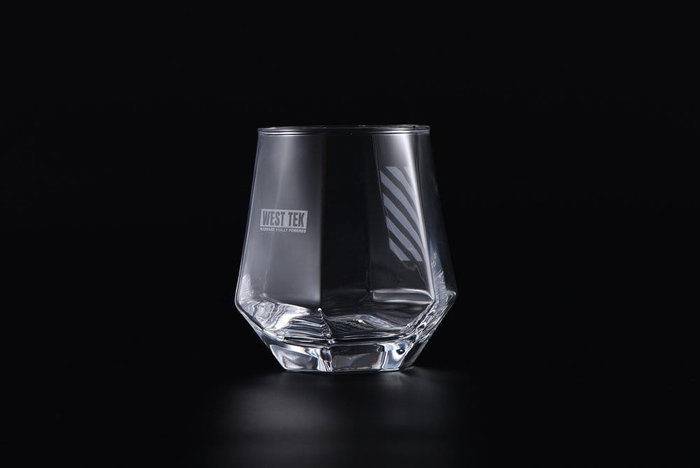 Fallout Licorera con 4 Vasos T-51