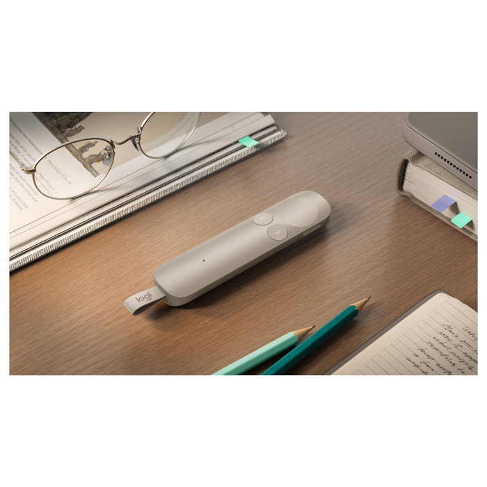 Logitech Spotlight 2 Arena, Mando a distancia inalámbrico para presentaciones con Bluetooth y USB-C Logitech Spotlight 2 Arena, Mando a distancia inalámbrico para presentaciones con Bluetooth y USB-C