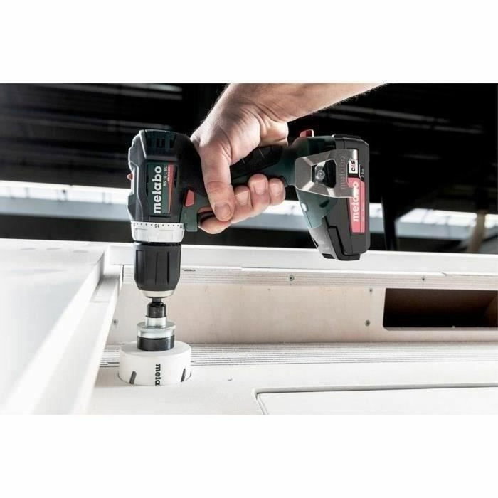 Metabo BS 18 L BL Taladro atornillador inalámbrico 18V 55Nm con 2 baterías de 2Ah Metabo BS 18 L BL Taladro atornillador inalámbrico 18V 55Nm con 2 baterías de 2Ah