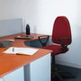 PIQUERAS Y CRESPO Silla de oficina Aýna Blanca con Brazos Fijos