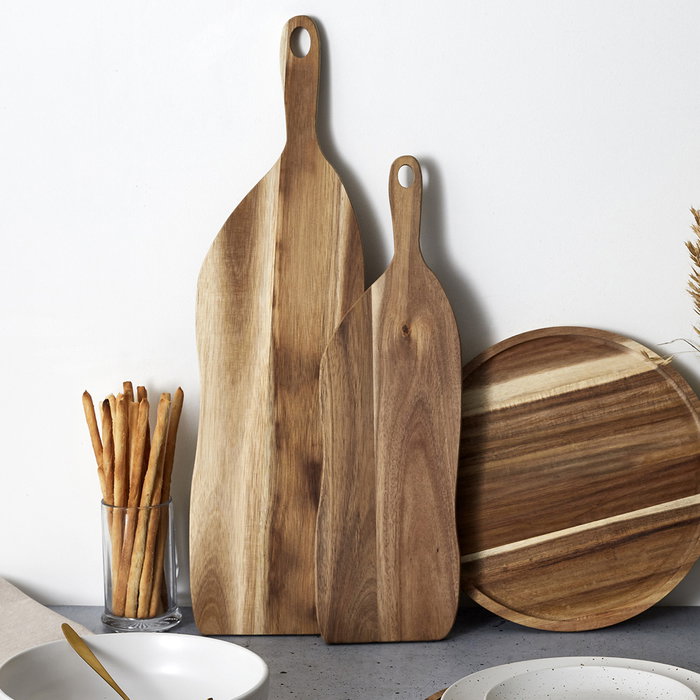 Home Deco Factory Tabla de Servir Cocooning de Madera de Acacia con Formas Sinuosas, 64x18 cm, Altura 2 cm