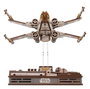 Ugears Star Wars Maqueta de madera Luke Skywalker's X-Wing Starfighter