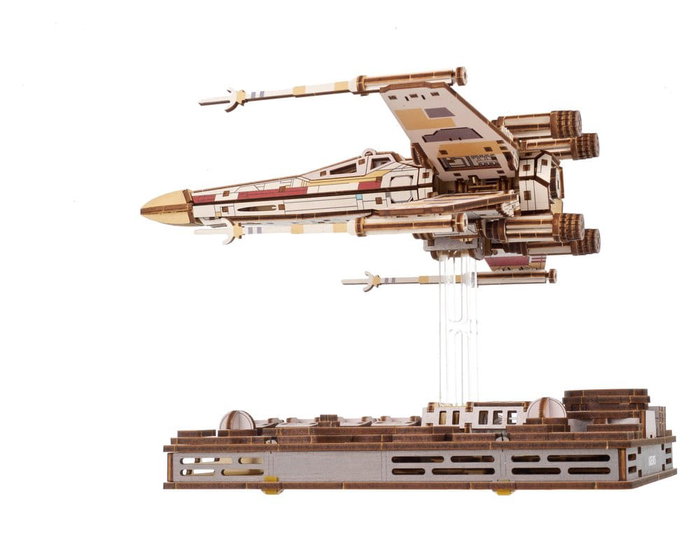 Ugears Star Wars Maqueta de madera Luke Skywalker's X-Wing Starfighter
