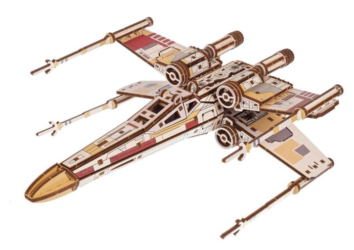 Ugears Star Wars Maqueta de madera Luke Skywalker's X-Wing Starfighter