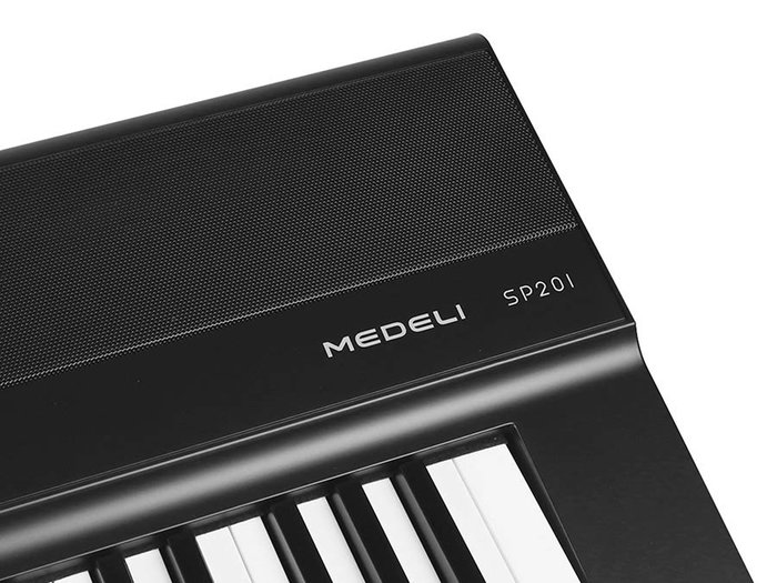 Piano de Escenario Medeli 88 Teclas Sp201/Bk