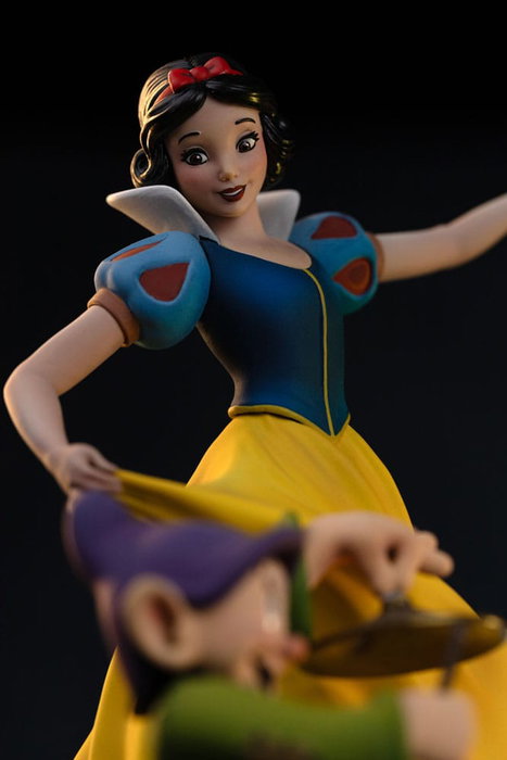 Iron Studios Estatua Blancanieves y Gruñón Deluxe Edition 1/10 Iron Studios Estatua Blancanieves y Gruñón Deluxe Edition 1/10