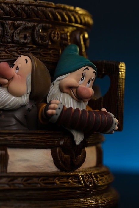 Iron Studios Estatua Blancanieves y Gruñón Deluxe Edition 1/10 Iron Studios Estatua Blancanieves y Gruñón Deluxe Edition 1/10