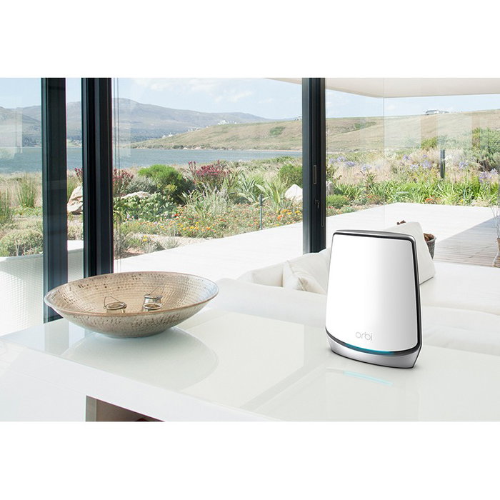 NETGEAR Orbi RBK853-100EUS (Router y 2 Extensores) NETGEAR Orbi RBK853-100EUS (Router y 2 Extensores)
