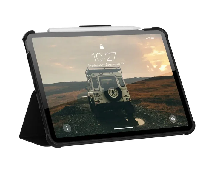 Urban Armor Gear Funda Plyo para iPad Air 2022 (5ª Generación) de 27.7 cm / 10.9 pulgadas - Negro Metálico con Modo Espera y Portabolígrafo