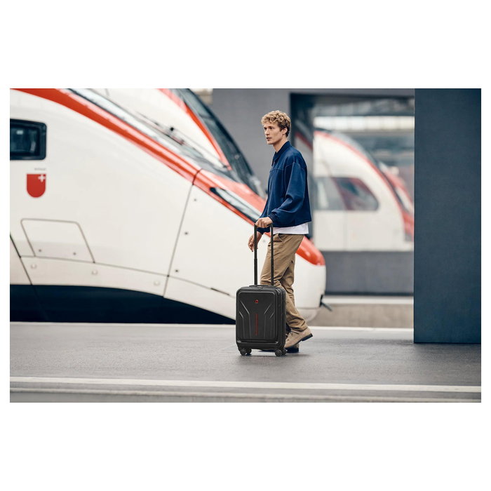 Wenger Amplix Carry-On schwarz