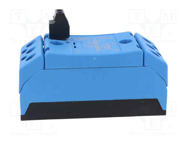 CELDUC SMB8650510 Relé de semiconductor trifásico 50A 24-520VAC