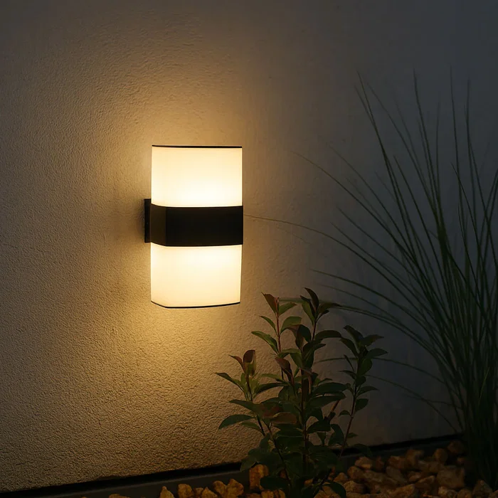 Aplique LED Ussuriysk 2x6W para Pared Exterior Aluminio Moderno 1200 Lúmenes Aplique LED Ussuriysk 2x6W para Pared Exterior Aluminio Moderno 1200 Lúmenes