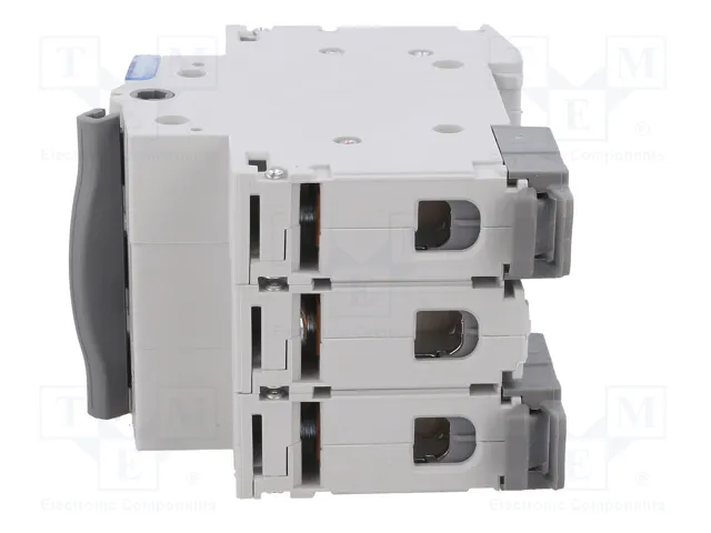 Legrand FR300 Interruptor de aislamiento 3P 32A 400VAC