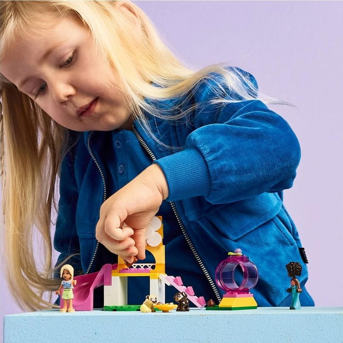 LEGO Friends Parque de Aventuras para Cachorros 42665 con tobogán y figuras de perros de regalo LEGO Friends Parque de Aventuras para Cachorros 42665 con tobogán y figuras de perros de regalo