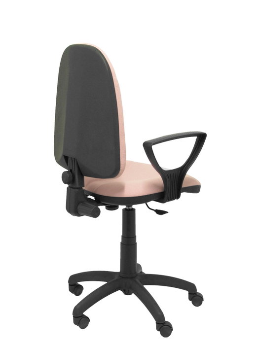 Silla de oficina Algarra con mecanismo Contacto permanente básico tapizada con Tela color Rosa. Equipada con Base poliamida negra, Brazos fijos y Ruedas de nailon 50 mm Silla de oficina Algarra con mecanismo Contacto permanente básico tapizada con Tela color Rosa. Equipada con Base poliamida negra, Brazos fijos y Ruedas de nailon 50 mm