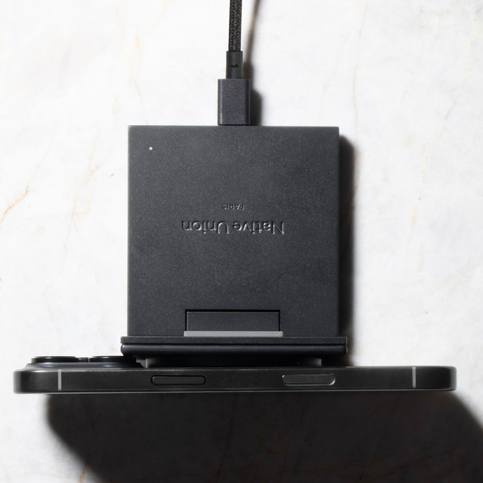 Native Union Rise Solo Cargador Inalámbrico Plegable Qi2 Negro