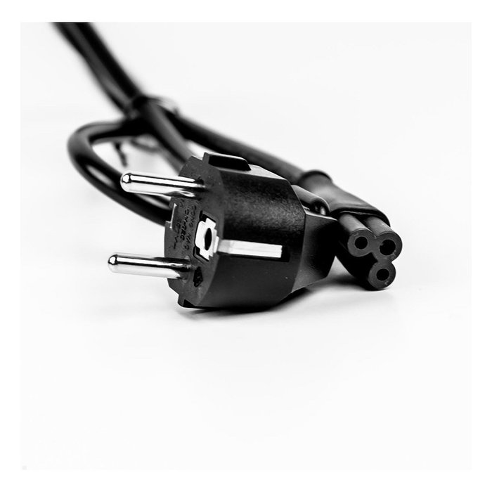 Bachmann 304.1054 Cable de Alimentación IEC C5 a CEE7 Macho/Hembra Negro 1m H05VV-F